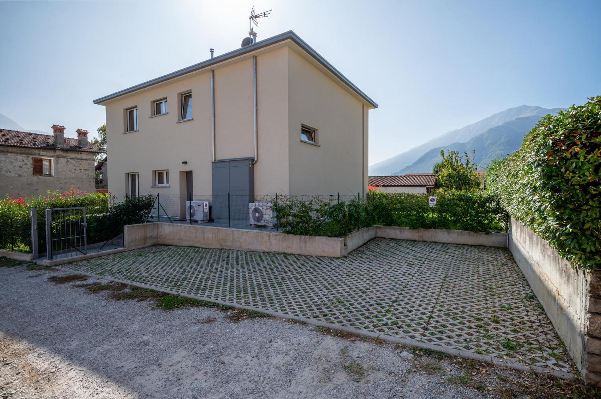Casa Marianna Lägenhet Gravedona Exteriör bild